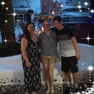 Meet your Posher, Jennifer